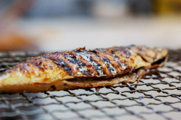 Indonesian Grilled Fish with Aromatic Spice Paste