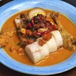 Indonesian White Chicken Curry