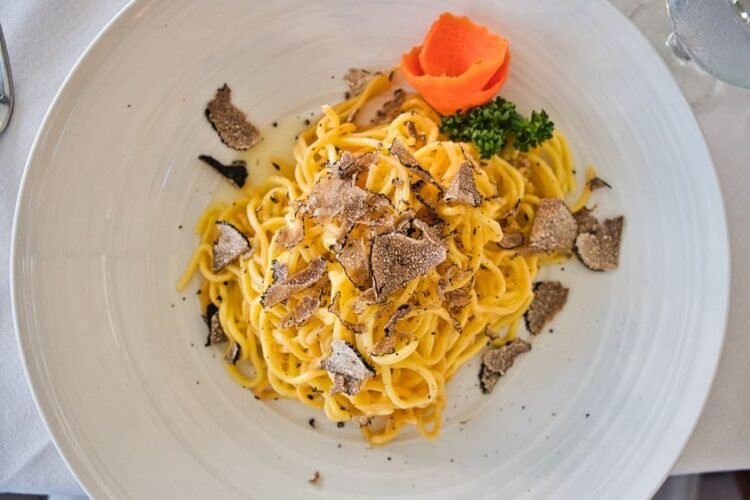 Istrian Hand-Rolled Pasta with Black Truffles
