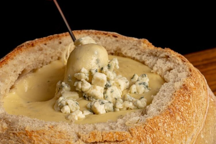 Italian Fontina Cheese Dip