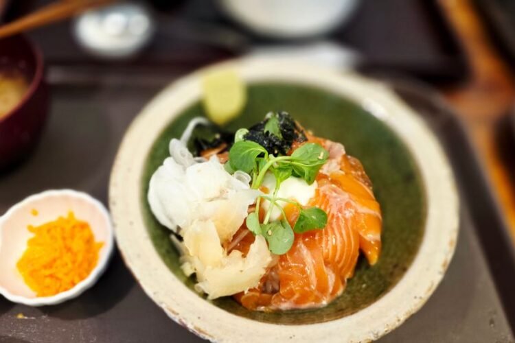 Japanese Salmon and Spinach Rice Porridge