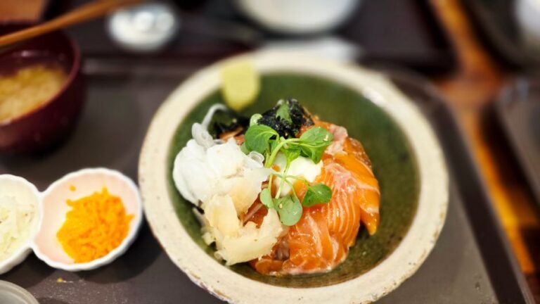 Japanese Salmon and Spinach Rice Porridge