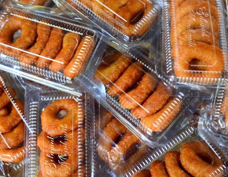 Jordanian Saffron-Scented Fried Dough Rings with Orange Blossom Syrup