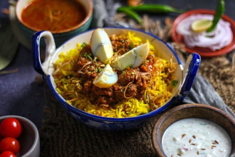 Kashmiri Lamb in Yogurt Broth