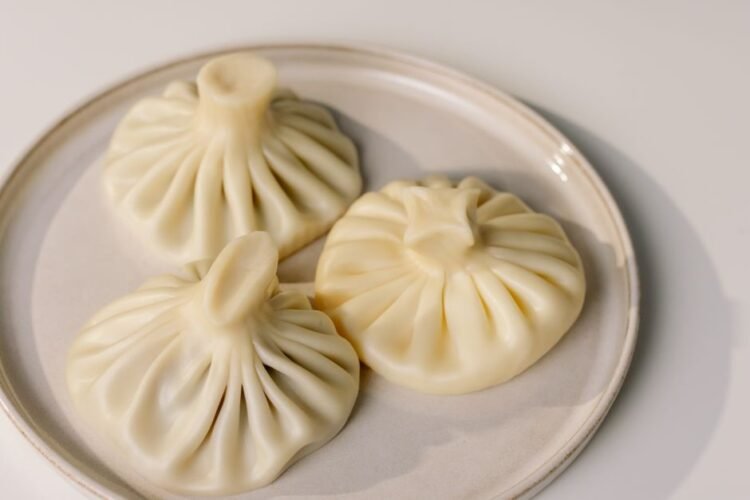 Kazakh Steamed Lamb Dumplings