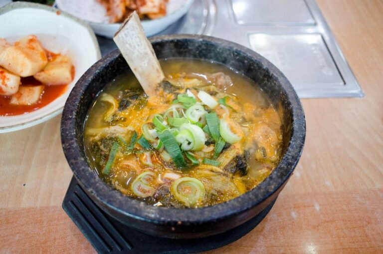 Korean Beef Knee Cartilage Soup