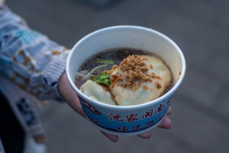 Korean Hand-Pulled Dumpling Soup