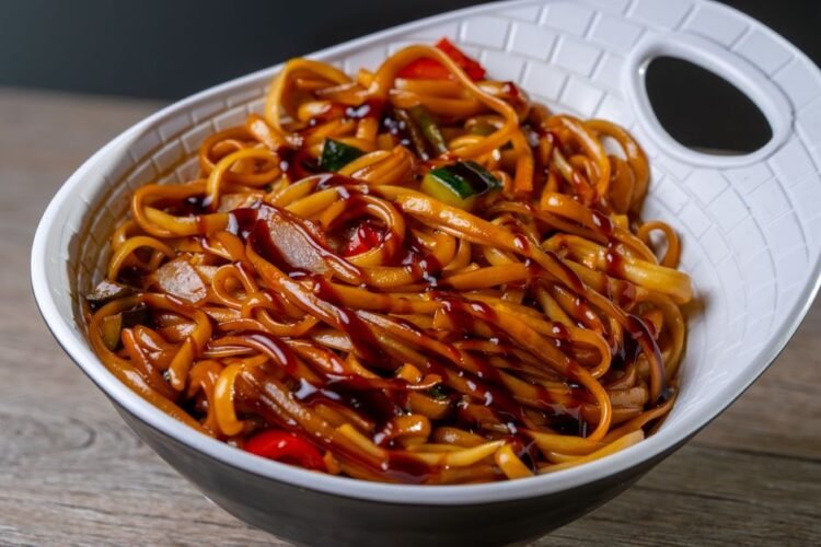 Lo Mein Classic Chinese American