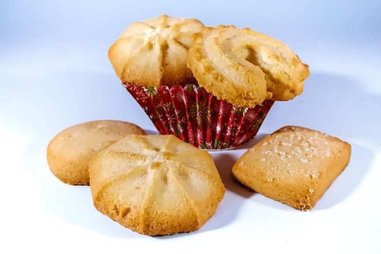Moroccan Lemon Semolina Cookies