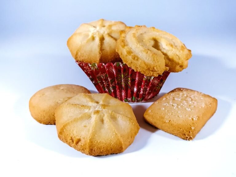 Moroccan Lemon Semolina Cookies