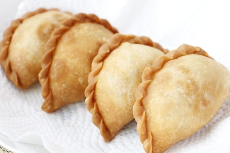 Mozambican Shrimp Puffs
