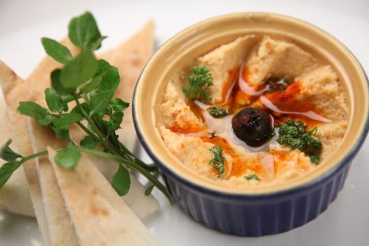 Msabbaha Warm Hummus