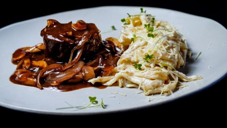 Naples-Style Slow-Simmered Onion and Beef Sauce