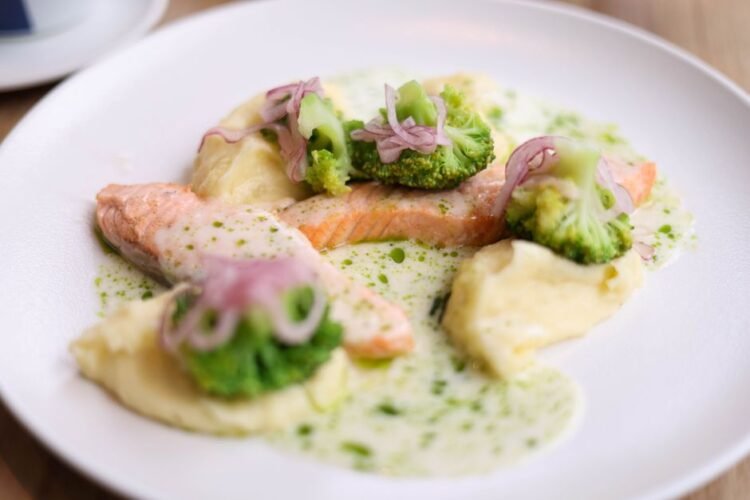 Normandy Sole with Cream and Mussels