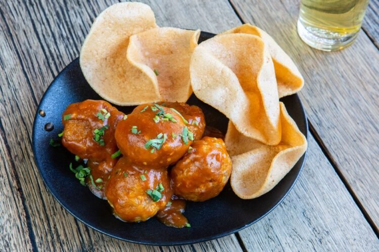 Norwegian Meatballs in Brown Cream Gravy