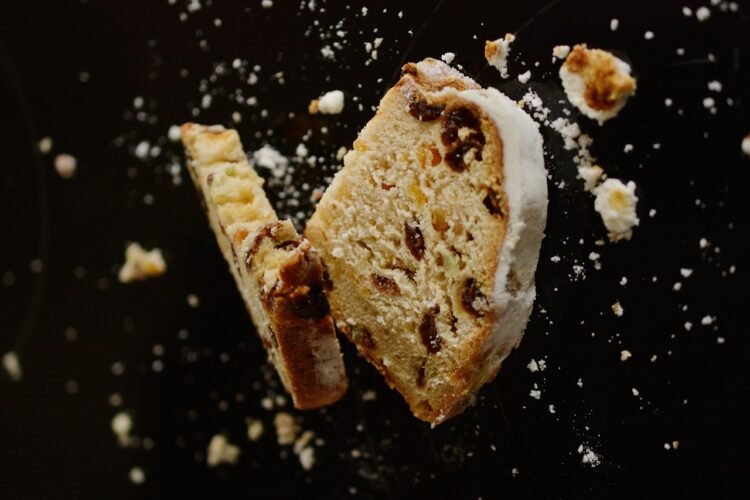 Paraguayan Cassava Starch and Cheese Skillet Cake