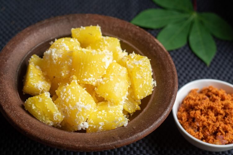 Rainbow Tapioca Snack with Palm Sugar and Coconut