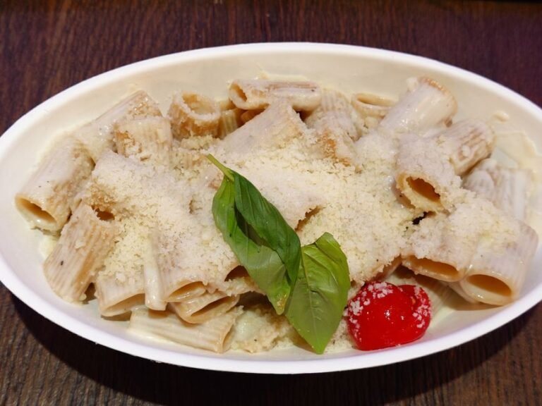 Roman Rigatoni with Guanciale, Pecorino, and Black Pepper
