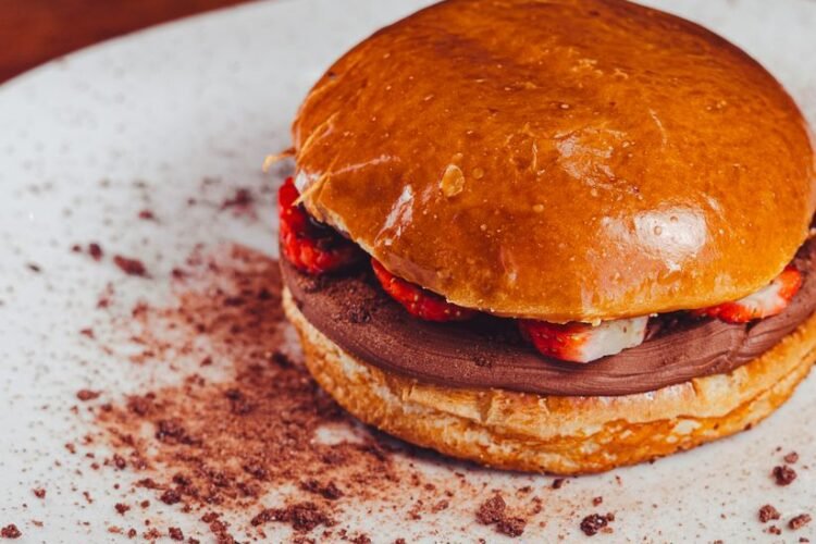 Roman Whipped Cream Brioche Bun