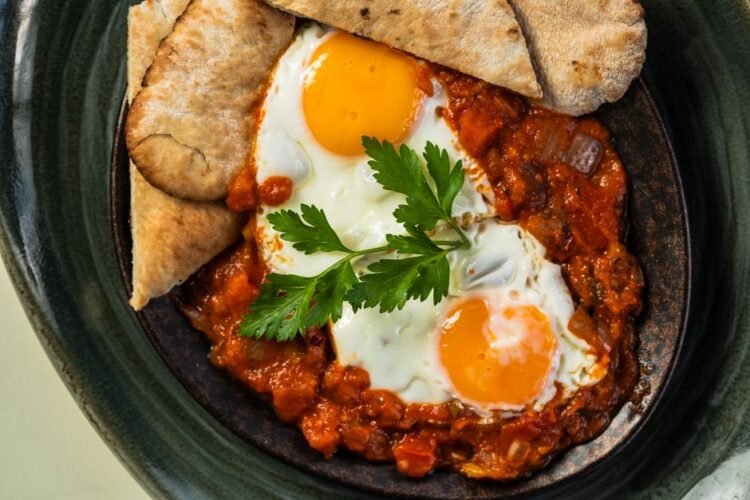 Saudi-Style Spiced Tomato and Egg Skillet