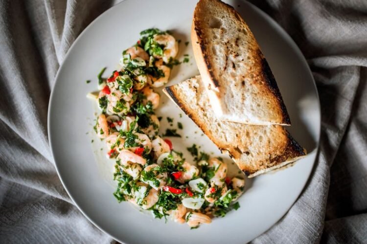 Spanish Garlic Shrimp in Chili Olive Oil