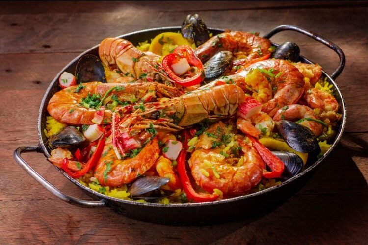Spanish Mixed Seafood and Chicken Paella