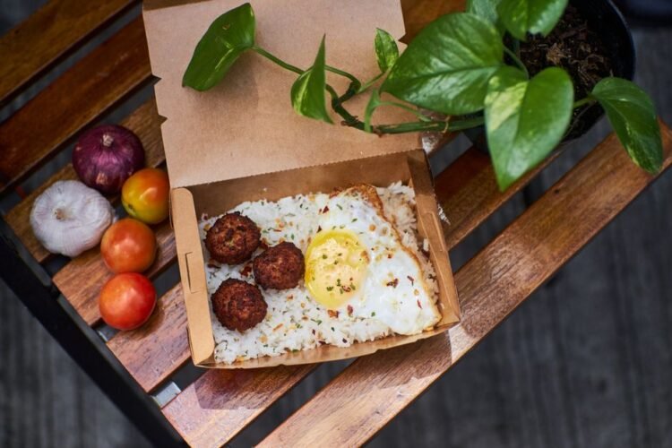 Sri Lankan Dutch-Influenced Banana Leaf Rice