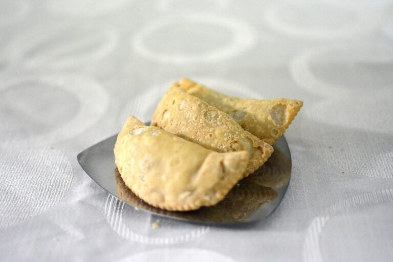 Steamed Sweet Rice Dumplings with Coconut and Jaggery Filling