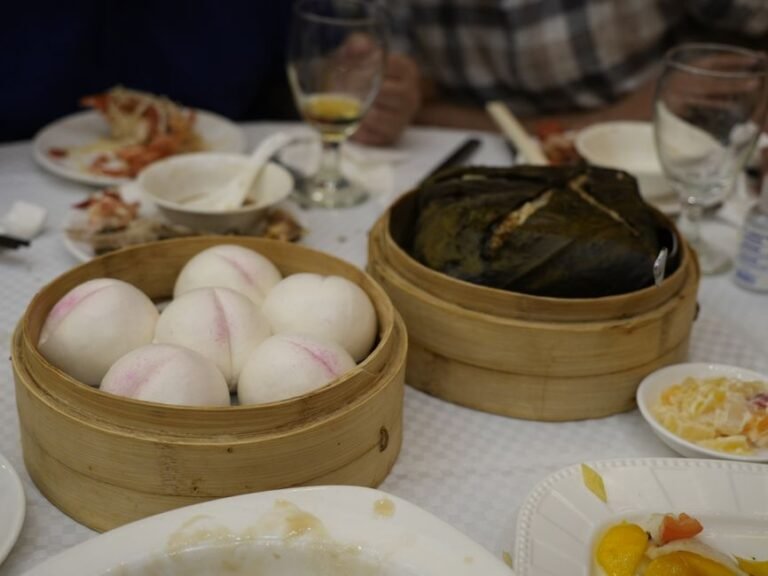 Sticky Rice Lotus Leaf Parcels
