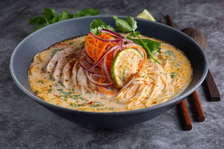 Straits Chinese Coconut Curry Noodle Soup with Prawns and Chicken