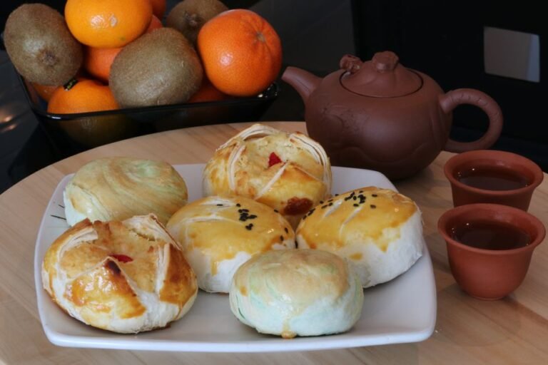 Taichung Flaky Sun Pastry
