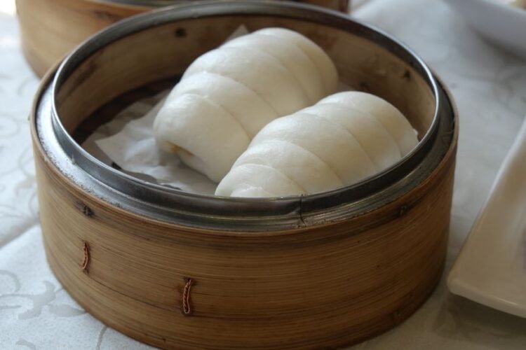 Taiwanese Braised Pork Belly Steamed Bun