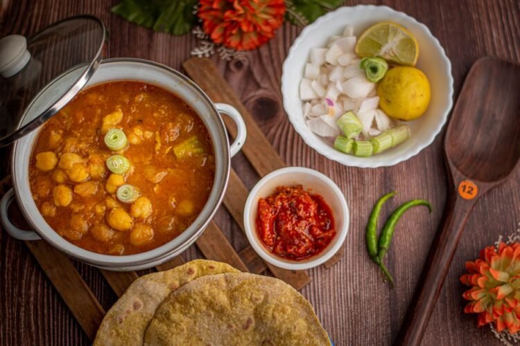Tamil Tamarind Curry with Okra and Pearl Onions