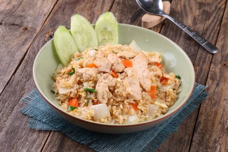 Thai-Style Poached Chicken and Rice