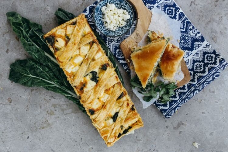 Turkish Water Pastry with Cheese and Parsley