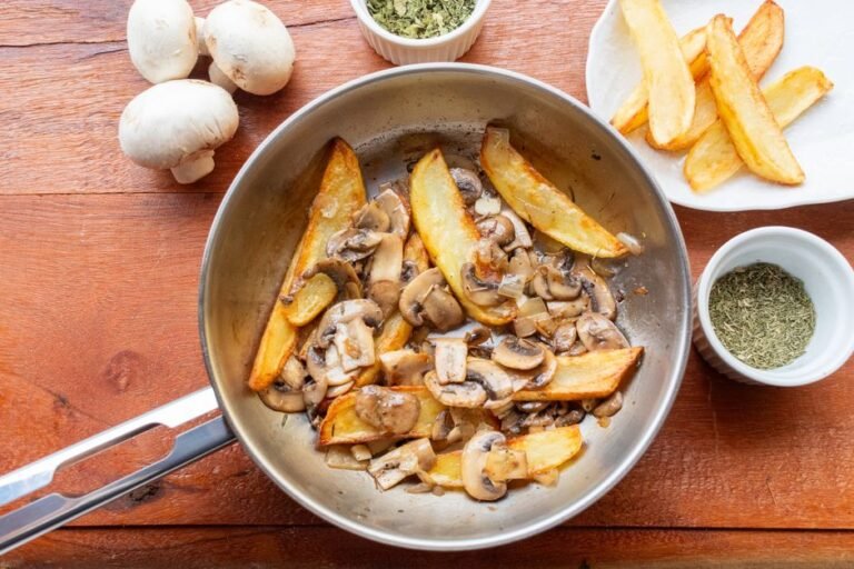 Ukrainian Potatoes with Mushrooms