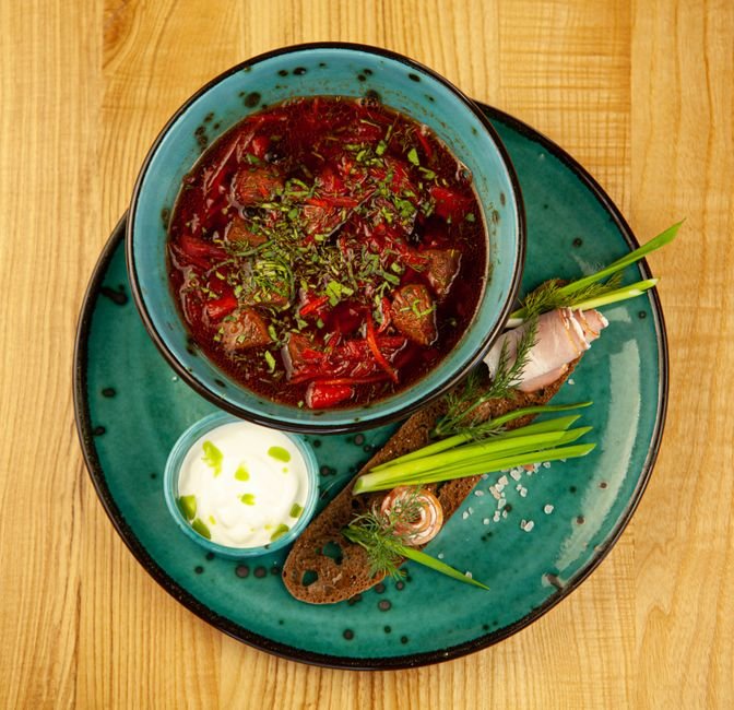Ukrainian Sauerkraut Soup with Pork
