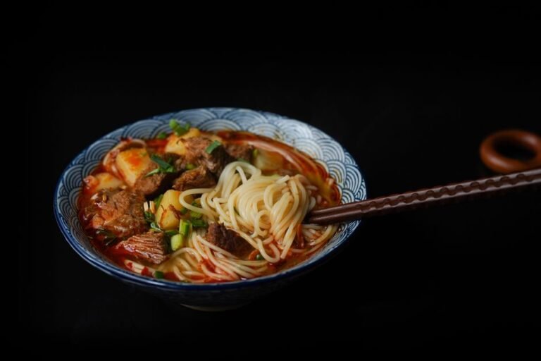 Uzbek Cold Lamb Noodle Bowl