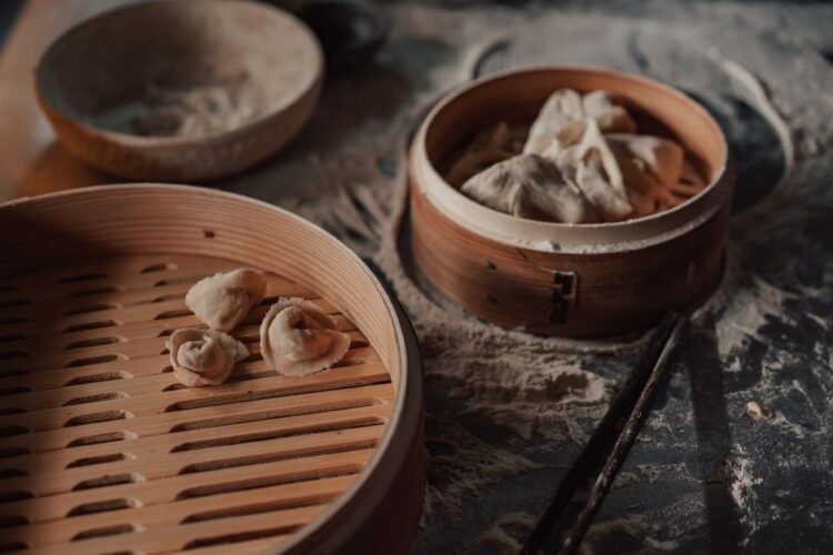 Uzbek Steamed Dumplings with Spiced Lamb