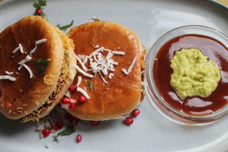 Vada Pav Classic Mumbai