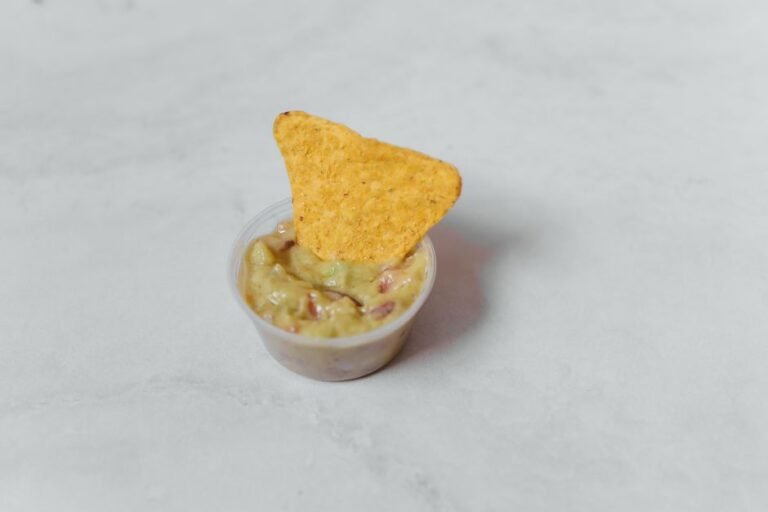 Venezuelan Avocado and Herb Sauce