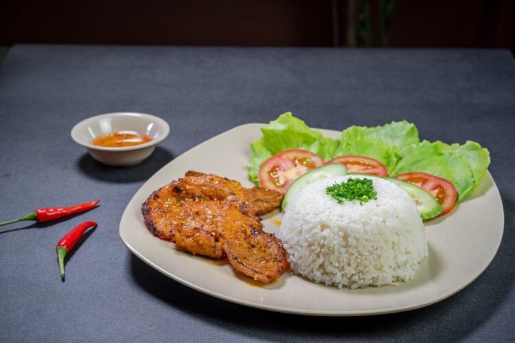 Vietnamese Broken Rice with Grilled Pork Chops