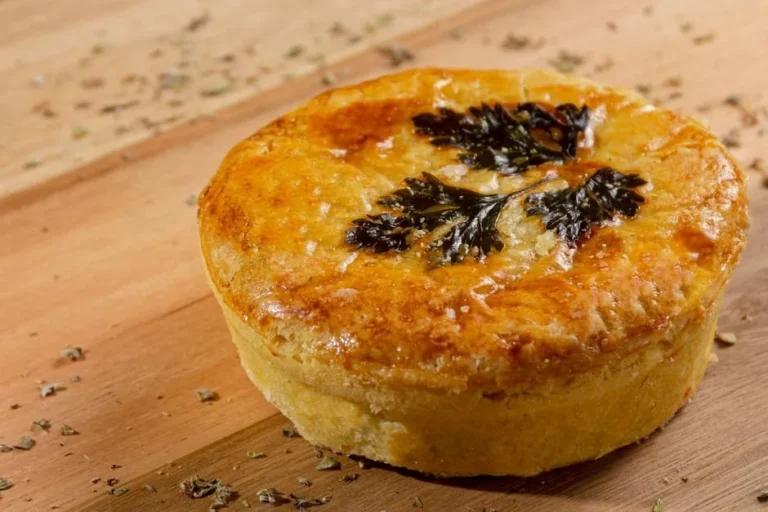 Brazilian Minas Gerais Beef and Potato Pie