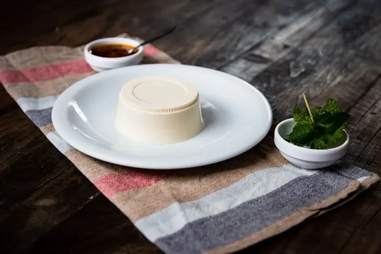 Classic Italian Vanilla Panna Cotta