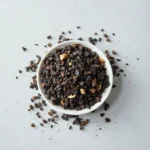 Coarsely ground black pepper