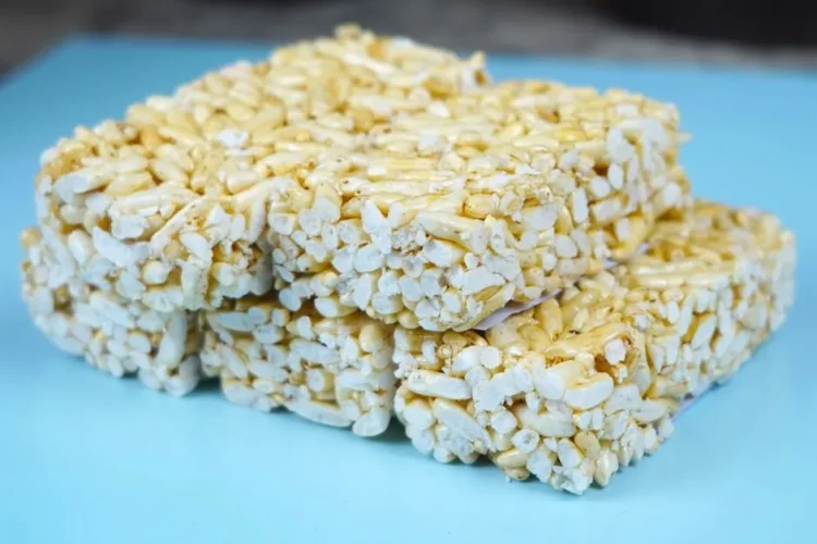 Kyoto-Style Puffed Rice Sweet Crisps