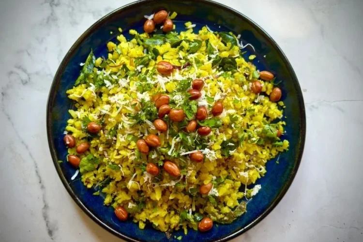 Maharashtrian Flattened Rice with Onions and Peanuts