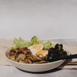 Malaysian Thick Gravy Noodles with Braised Pork
