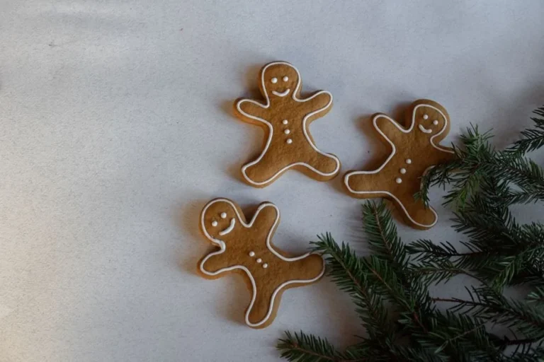 Moscow-Style Spiced Honey Gingerbread