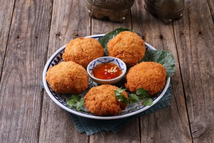 Palembang Fish Cakes with Spicy Palm Sugar Sauce